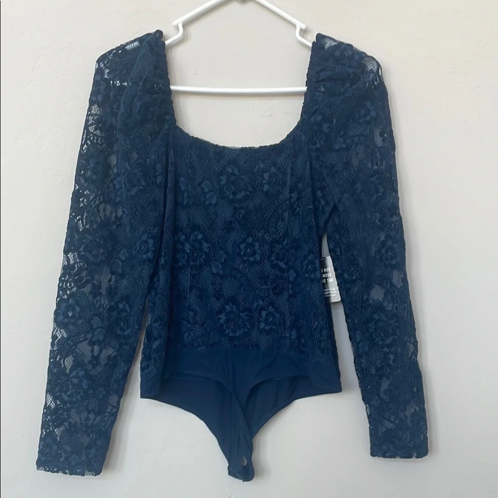 Express Fitted Lace Bodysuit in Blue - Picture 2 of 6